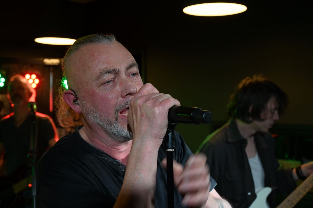 ../Images/10 jaar Ro's Barbershop 217.jpg